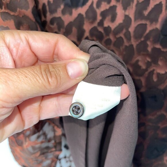 Escada Vintage Womens Blouse Size 10 Brown Leopard Animal Print Silk Blend - Picture 6 of 9